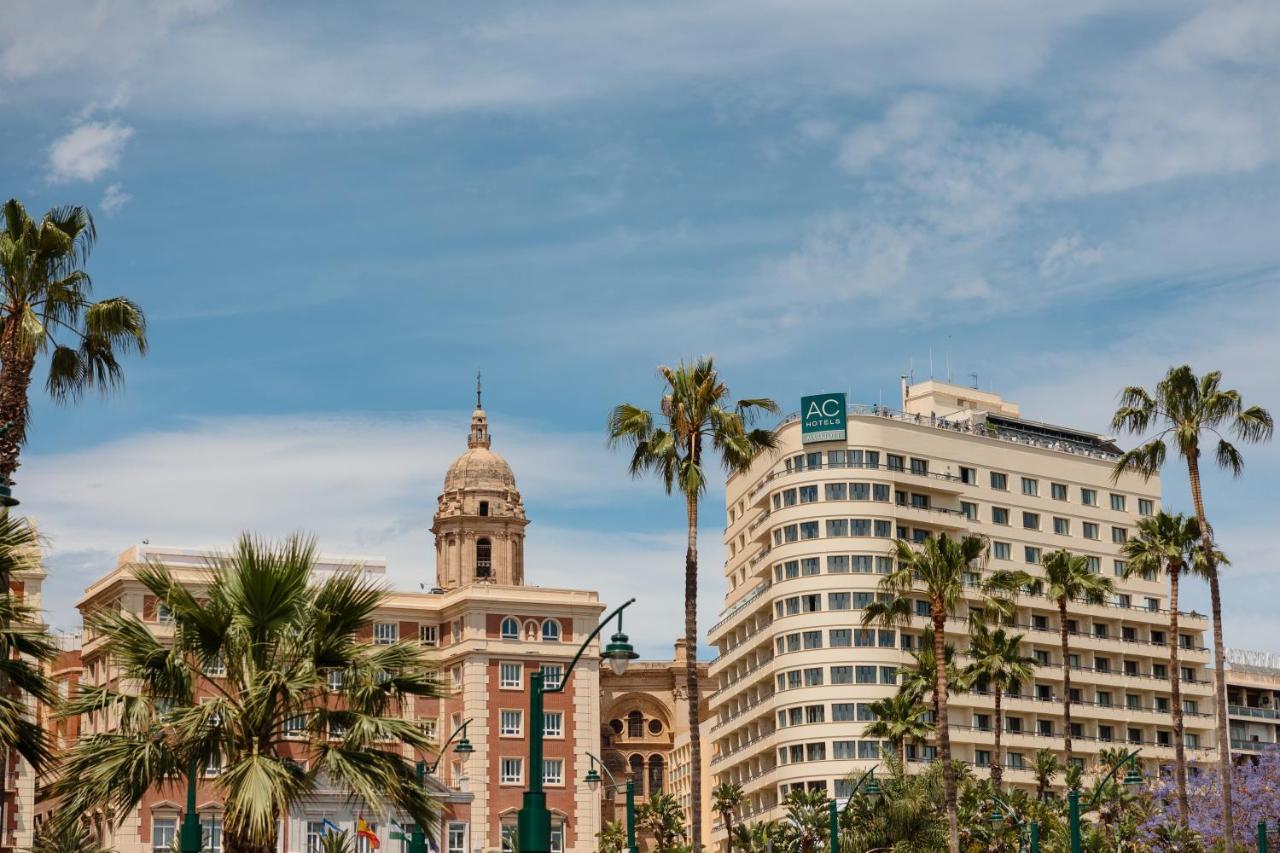 In The Historic Center Of Malaga, Very Close To The Beach And The Ave Train Station, With Private Parking Exterior foto