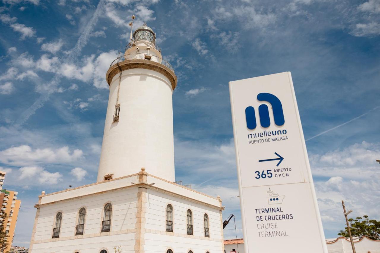 In The Historic Center Of Malaga, Very Close To The Beach And The Ave Train Station, With Private Parking Exterior foto